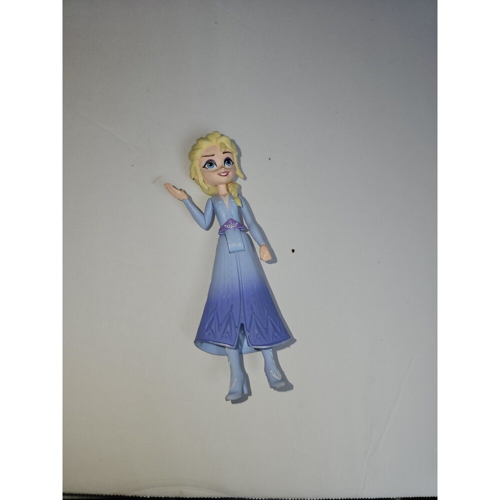 HASBRO DISNEY FROZEN 2 ELSA MINI 4" ACTION FIGURE DOLL